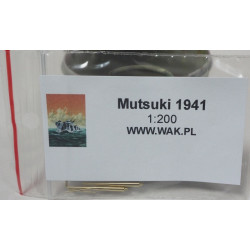 "Mutsuki" - Japonijos eskadrinis minininkas - tekinti metaliniai artilerijos vamzdžiai