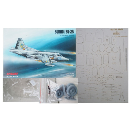 Sukhoj Su-25 - USSR/ Russian/ Ukrainian attack aircraft - a set