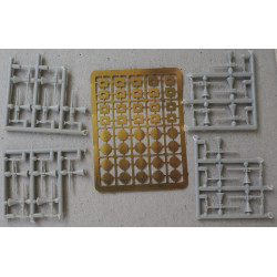 47 mm Hotchkiss guns on Meller mount - plastic and photoetched parts for ship models