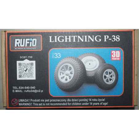 Lockheed P-38J "Lightning" - the American long range fighter  – 3D - plastic wheels