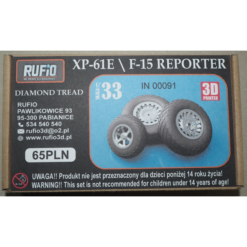 Northrop  XP-61E/ F-15 „Reporter“  – the US night fighter – 3D - plastic wheels