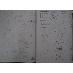 F4U-5NL „Corsair“ ir P-47 D „Thunderbolt“ – JAV Antro Pasaulinio karo naikintuvai