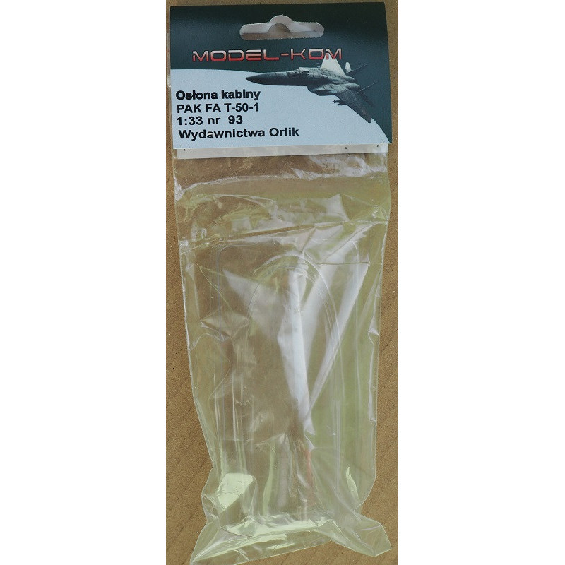 Suchoj PAK FA T-50–1  – Rusijos oro erdvės užkariavimo naikintuvas – prototipas – kabinų gaubtas