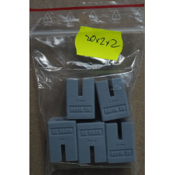 Assembly dices 2 x 2