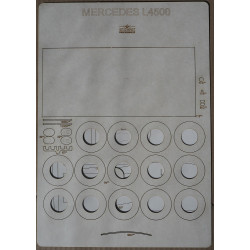 „Mercedes“ L4500F – Vokietijos priešgaisrinis automobilis – lazeriu pjautos karkaso detalės ir protektoriai