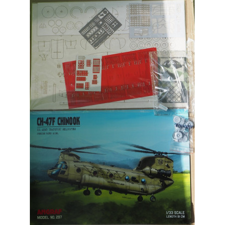 CH-47F „Chinook“ – JAV daugiatikslis transportinis sraigtasparnis – rinkinys