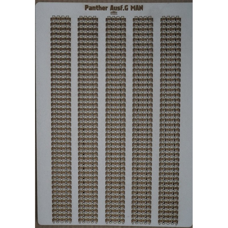 "Panther" Ausf.G – the German medium tank - a laser cut track parts