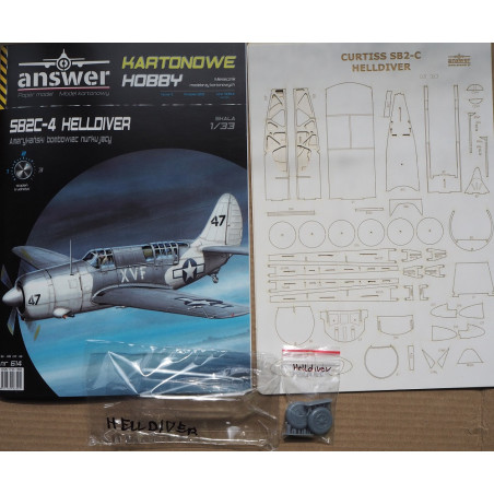 Curtiss SB2C-4 „Helldiver“ – JAV pikiruojantis bombonešis – rinkinys