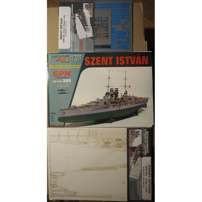 "Szent Istvan" – the Austro-Hungarian "Tegetthoff" class battleship – a set